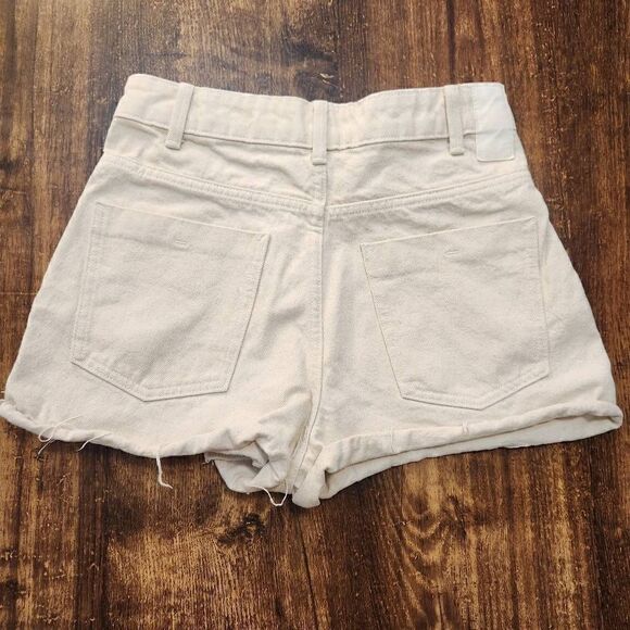 Zara high waist cutoff shorts - Picture 2 of 7